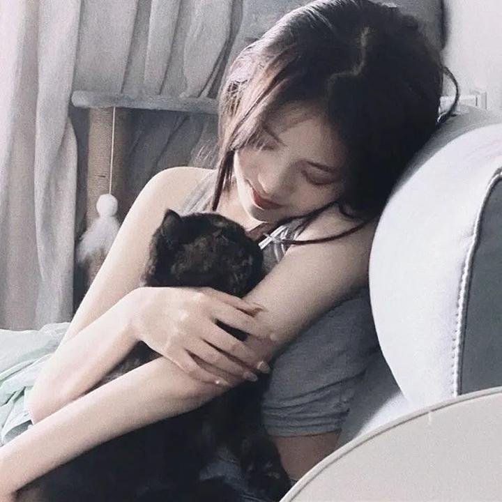 恋爱中的女人