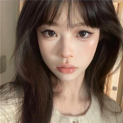 裙角飞扬的时光